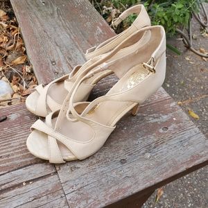 Vince Camuto nude heels